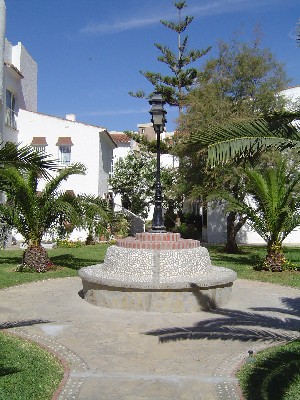 Pueblo Andaluz und Pareadas - 2004
